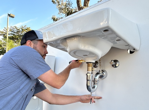 General Plumbing & Air Conditioning - Lake Worth, FL