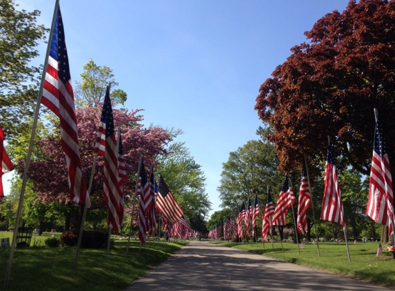 West Lawn Memorial Park - Racine, WI