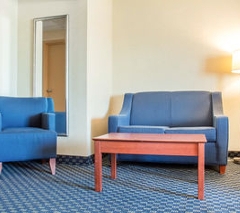 Comfort Inn - Rochester, NY