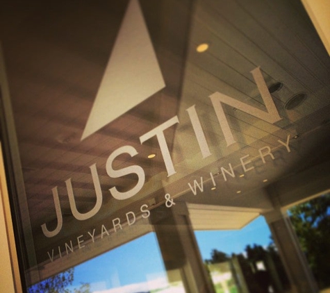 Justin Vineyards & Winery - Paso Robles, CA