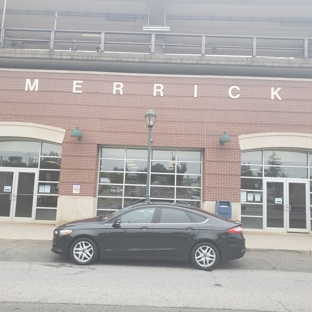 Merrick Taxi and Airport Service - Merrick, NY. Closest cab to Merrick train station 516-698-0039