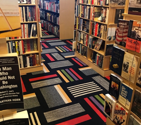 Seminary Co-op Bookstore - Chicago, IL