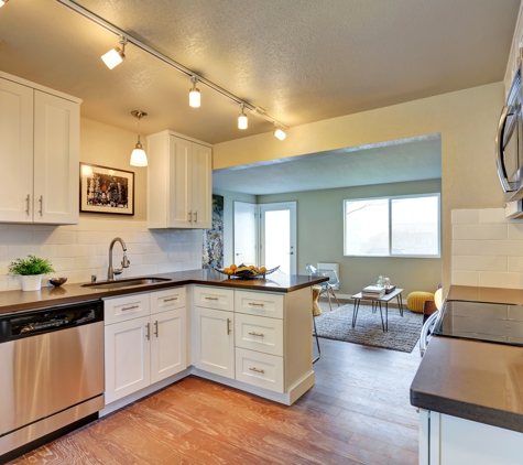 Averon Construction - Houston, TX. The kitchen is WAY bigger than it was. They removed a wall and made it strong to make it open