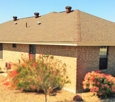 E&F Roofing - Palmhurst, TX