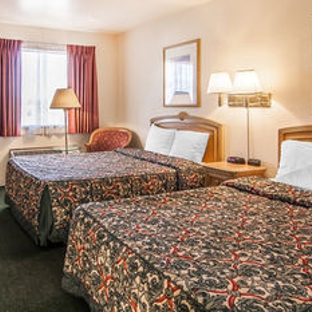 Econo Lodge - Ashland, OR