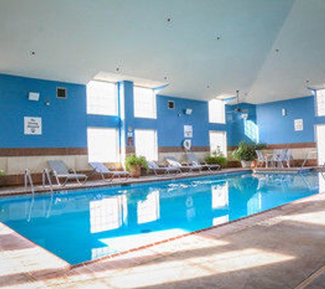 Holiday Inn Express & Suites Weatherford - Weatherford, OK