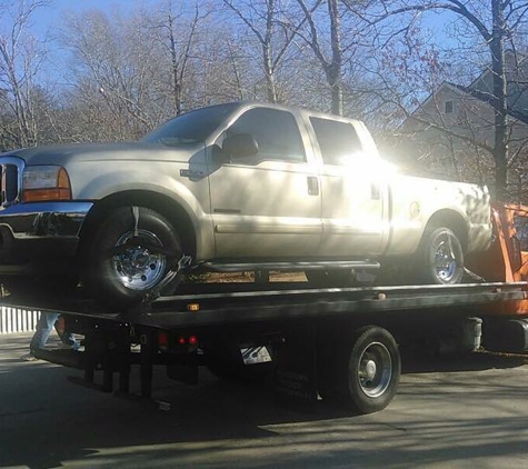 Smart Towing and Transport - Dacula, GA. Fast, Reliable Towing! Contact us today 678-334-3258 #STATTowing #NeedatowSTAT