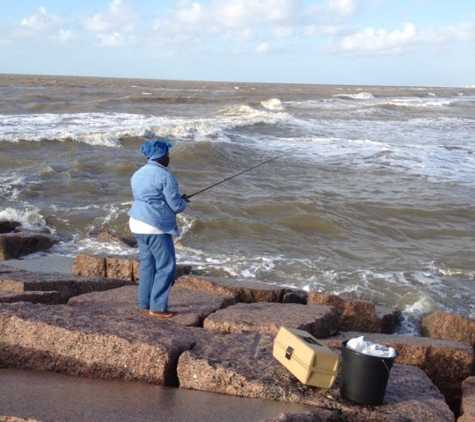 61st Street Fishing Pier - Galveston, TX