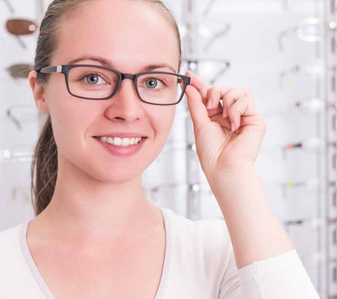 Eyecare On Q - Queanbeyan, NSW. Wide Range Of Frames