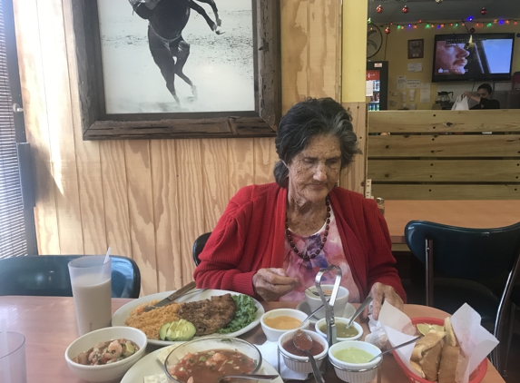 Los Charros - East Moline, IL. Excellent food you must go to know great food and services. My mother Judith Leon - Velarde and me enjoyed the food