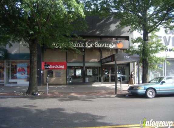 Apple Bank ATM - Brooklyn, NY