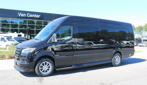 Blue Ribbon Limo and Black Car Service - Mckinney, TX