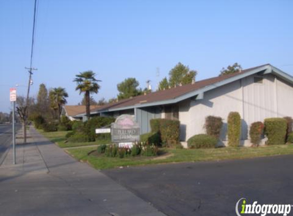 Bullard Palms Apartments - Fresno, CA