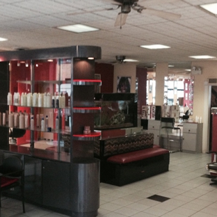 57th Street Beauty Salon - Chicago, IL