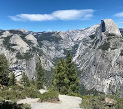 Sierra Yosemite Lodge - Oakhurst, CA