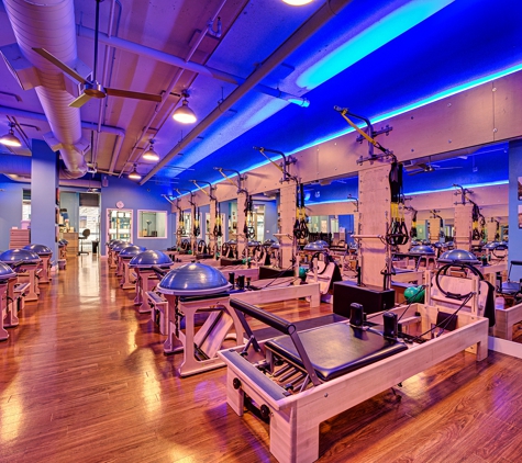 Club Pilates - Chicago, IL