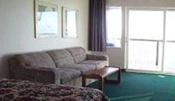 Cozy Cove Beach Front Resort - Lincoln City, OR
