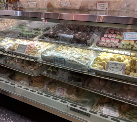 Libby's Italian Pastry Shop - New Haven, CT