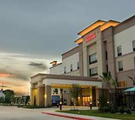 Hampton Inn & Suites Houston North IAH - Houston, TX