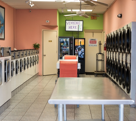 Beachside Laundry - New Smyrna Beach, FL