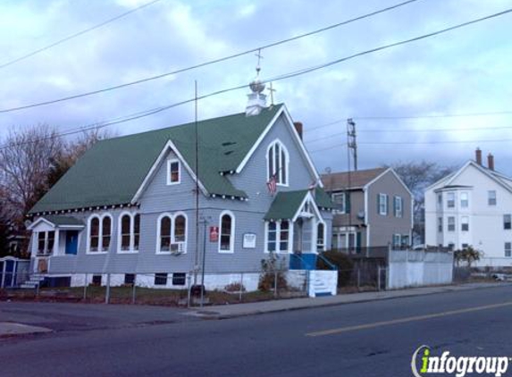 New Hope Baptist Church - Lynn, MA