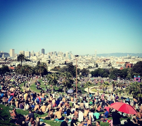 Mission Dolores Park - San Francisco, CA