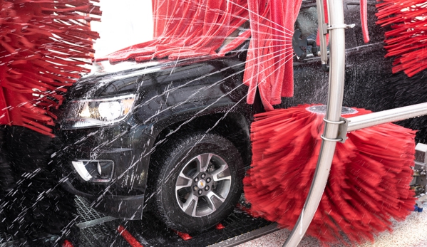 Tommy's Express® Car Wash - Eau Claire, WI