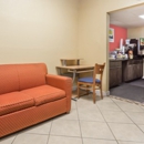 Oyo hotel Williamston - Lodging