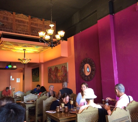 Cafe Maharani - Honolulu, HI