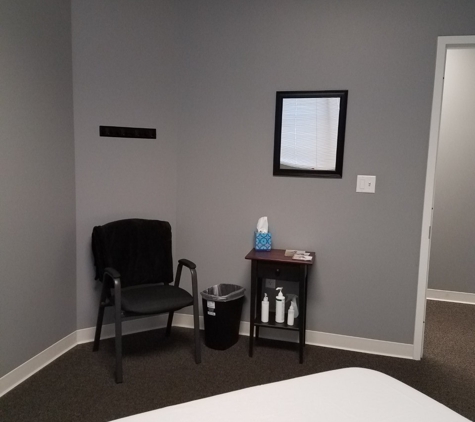 Structura Body Therapies - Colorado Springs, CO. Treatment room