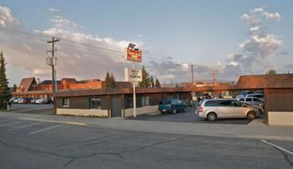 Three Bear Lodge - West Yellowstone, MT