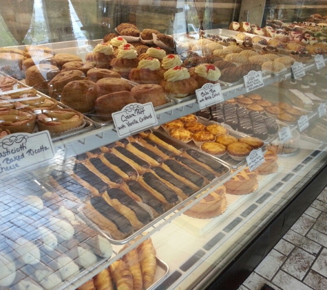 Rispoli Pastry Shop - Ridgefield, NJ