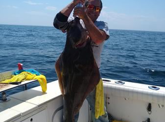 Adventure and Catch Charters - Newington, NH