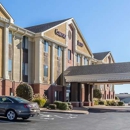 Comfort Suites St Charles-St Louis - Motels