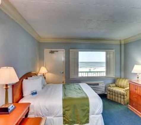 Baymont Inn & Suites - Virginia Beach, VA