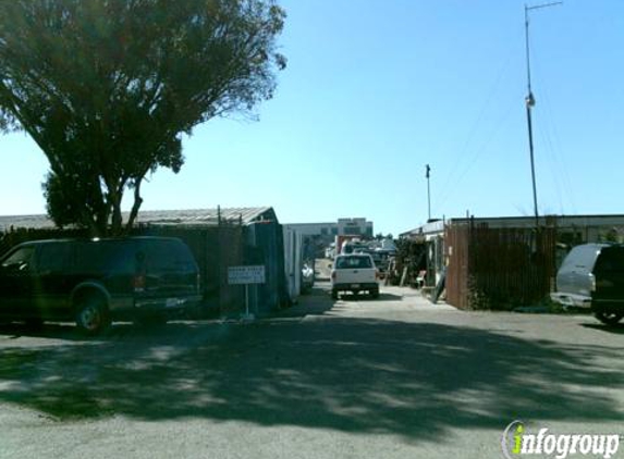 Brown Field Truck & Auto Dismantling - San Diego, CA