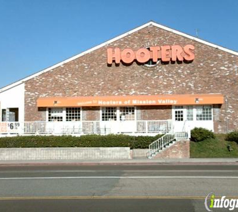 Hooters - San Diego, CA