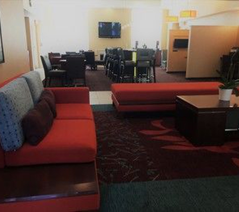 Residence Inn Sacramento Airport Natomas - Sacramento, CA