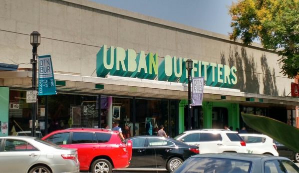 Urban Outfitters - Burbank, CA. Street view