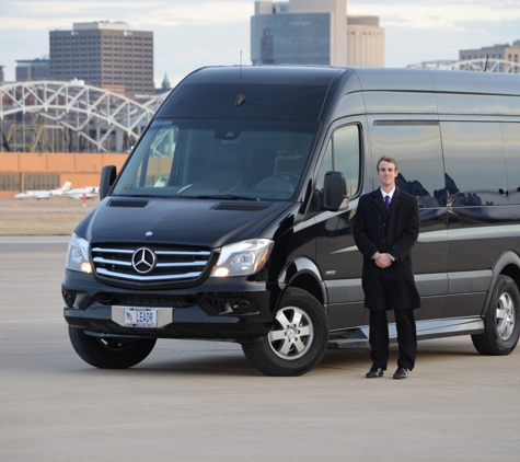 LEADER Chauffeur Service - Kansas City, MO