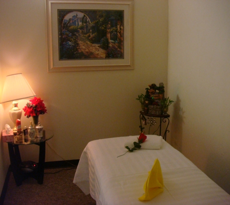 Li Lis Massage - Redding, CA