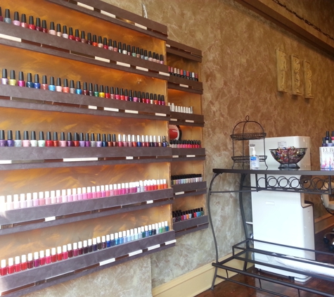 Coco Blue Nail & Spa - Conshohocken - Conshohocken, PA