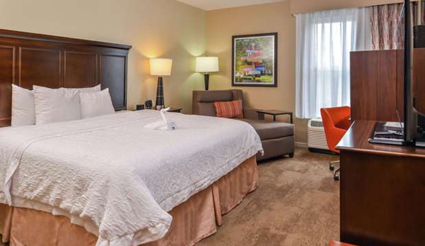 Hampton Inn & Suites Charlotte-Arrowood Rd. - Charlotte, NC