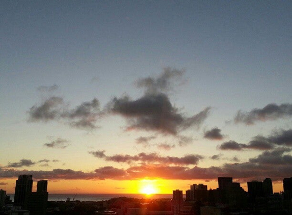 Makiki Station Apartments - Honolulu, HI