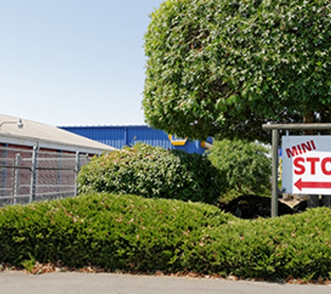 Northwest Self Storage - Eugene, OR