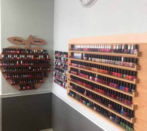 N2 NAILS - Ottumwa, IA