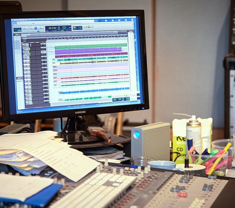 Pegasus Studios - Bayview Heights, QLD