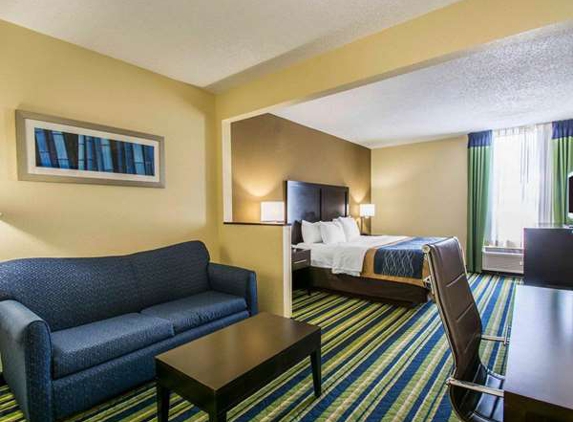 Comfort Inn & Suites Lantana - West Palm Beach South - Lantana, FL