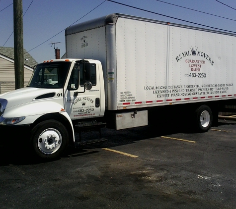 Royal Movers - Westland, MI