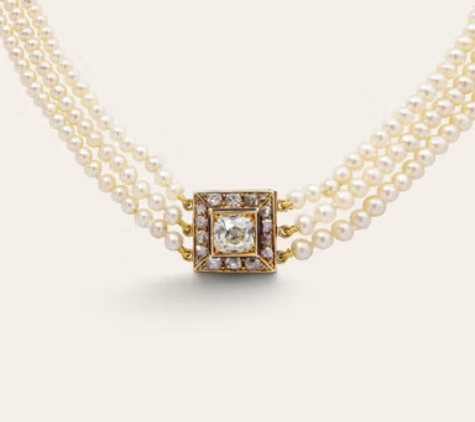 Isabella's Fine & Antique Jewellery - Noosa Heads, QLD